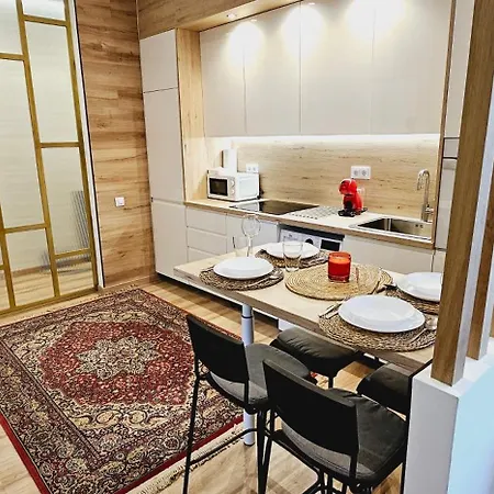 Gran Apartamento Ideal Grupos Muy Cerca Barcelona Badalona Exterior photo