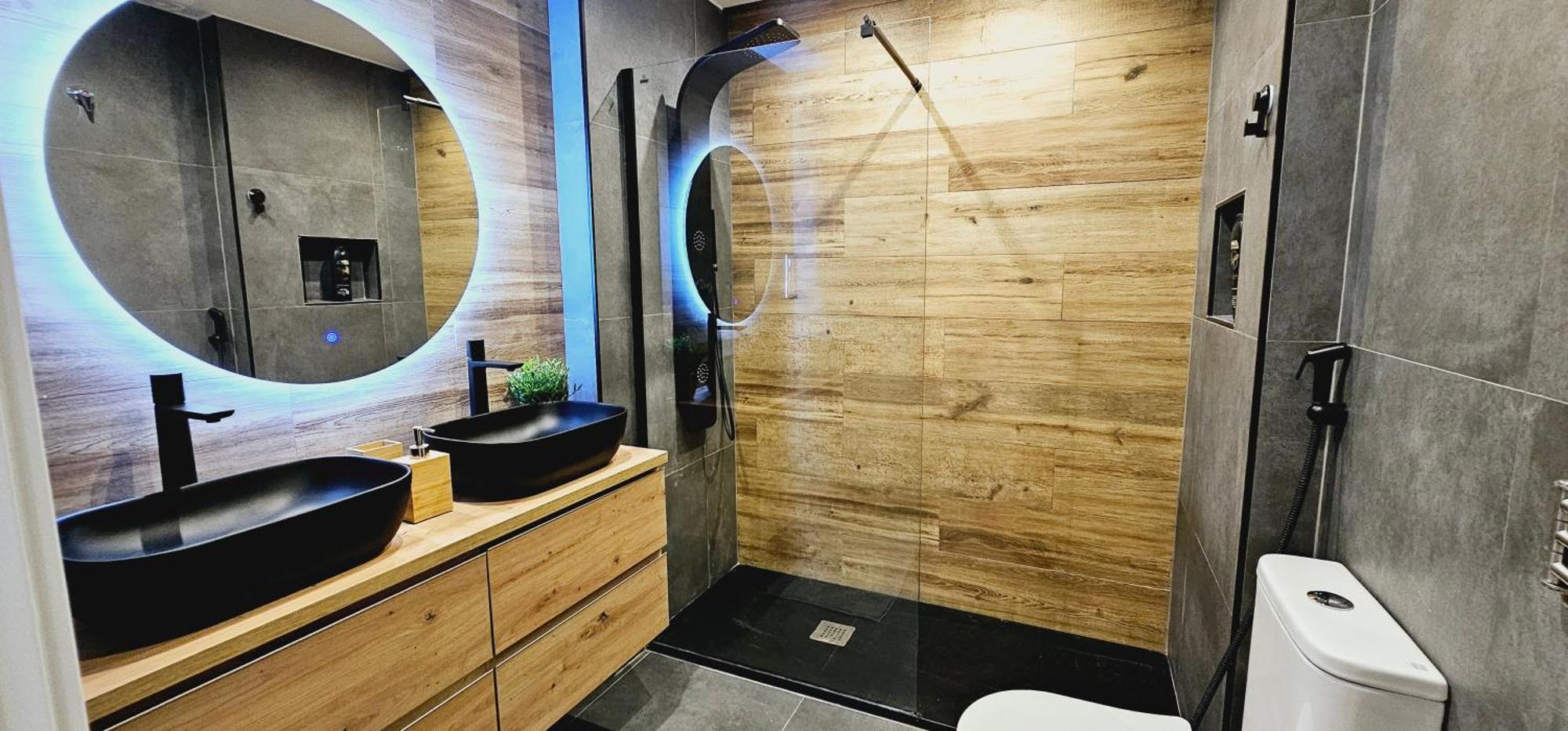 Gran Ideal Grupos Muy Cerca Barcelona Apartment *